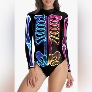 Neon XL Skeleton Bodysuit, it’s fits tight I’d say it’s more like a Medium.